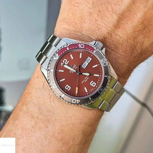 ORIENT RA-AA0820R19B чоловічий годинник Orient RA-AA0820R19B чоловічий годинник фото