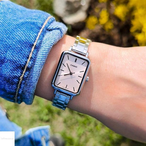 CASIO LTP-V009D-4EUDF жіночий годинник CASIO LTP-V009D-4EUDF жіночий годинник фото