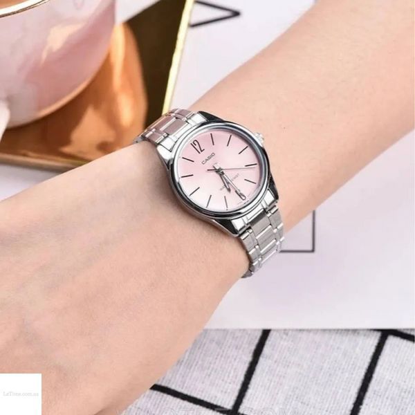 CASIO LTP-V005D-4B жіночий годинник CASIO LTP-V005D-4B жіночий годинник фото